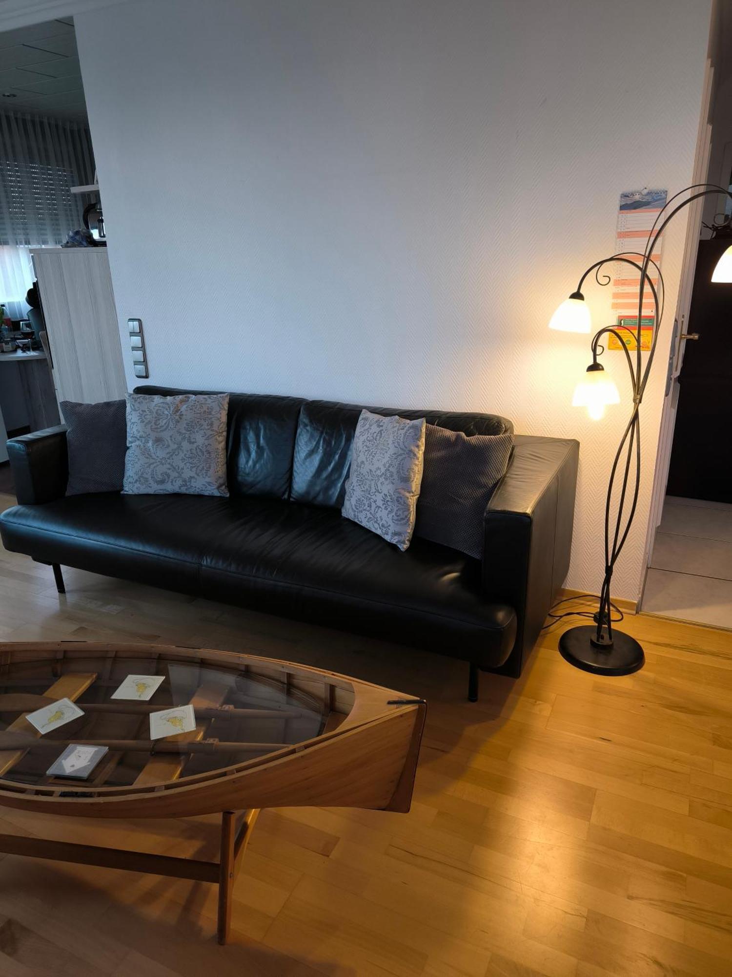 Im Herzen Von Wiesdorf- Blick Auf Das Bayer-Kreuz -Appartement Mit 2 Schlafzimmern-Fuer 3 Personen -Zentral Gelegen - Friedrich Ebert Platz 5A , 4Te Etage - Dachterrasse Und Sauna - Kaution Pflicht - Leverkusen Ngoại thất bức ảnh